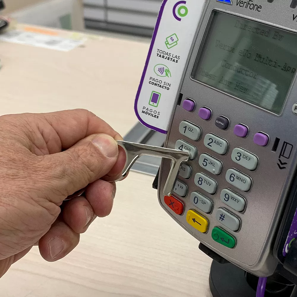 Llavero Multiusos Metalico Touch Free ML-386 2